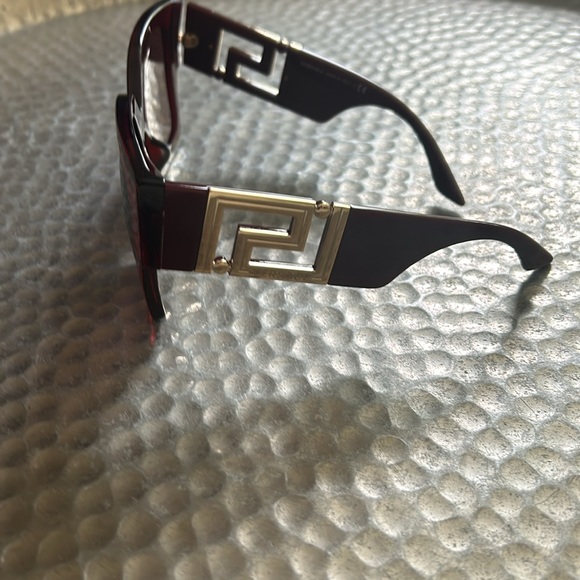 Versace sunglasses red Brand new! - Picture 2 of 8